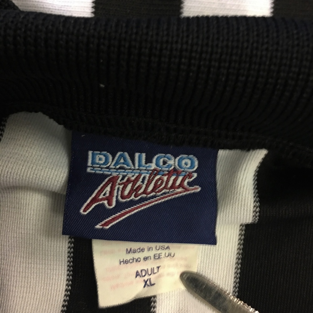 322 - Dalco Athletics Umpire w/Pocket Black/White Striped Uniform Shirt (1X) - Picture 2 of 4